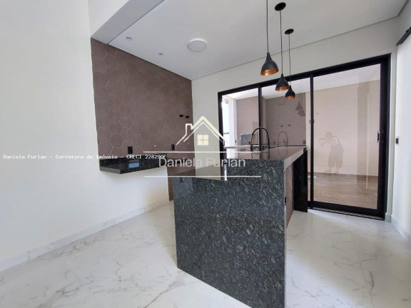 Imagem Casa de Condomínio com 3 Quartos à Venda, 110 m² em Condomínio Terras De São Francisco - Sorocaba Imagem Casa de Condomínio com 3 Quartos à Venda, 110 m² em Condomínio Terras De São Francisco - Sorocaba