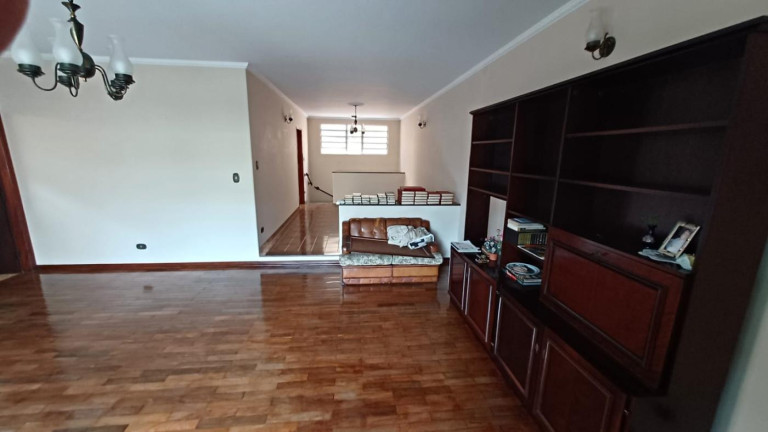 Imagem Casa com 3 Quartos à Venda, 268 m² em Vila Gilda - Santo André Imagem Casa com 3 Quartos à Venda, 268 m² em Vila Gilda - Santo André