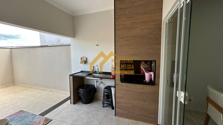 Imagem Casa de Condomínio com 3 Quartos à Venda, 151 m² em Portal Dos Pinheiros Ii - Itapetininga Imagem Casa de Condomínio com 3 Quartos à Venda, 151 m² em Portal Dos Pinheiros Ii - Itapetininga