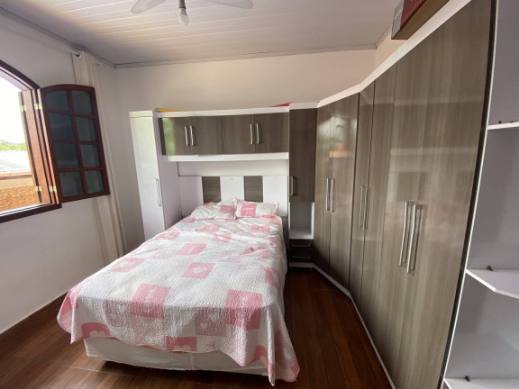 Imagem Casa com 4 Quartos à Venda, 2.000 m² em Califórnia - Betim Imagem Casa com 4 Quartos à Venda, 2.000 m² em Califórnia - Betim