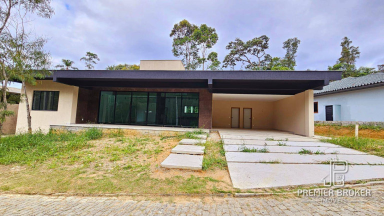 Imagem Casa com 3 Quartos à Venda, 289 m² em Quebra Frascos - Teresópolis