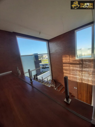 Imagem Casa com 3 Quartos à Venda, 400 m² em Laranjal - Pelotas Imagem Casa com 3 Quartos à Venda, 400 m² em Laranjal - Pelotas