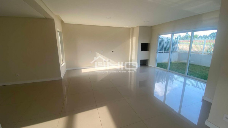 Imagem Casa com 3 Quartos à Venda, 190 m² em Fraron - Pato Branco