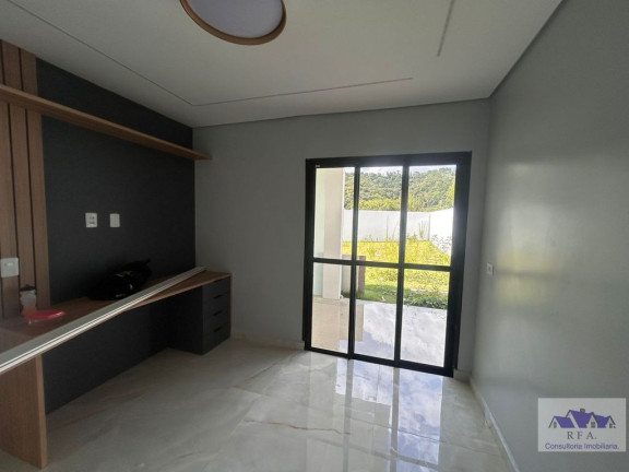 Imagem Casa de Condomínio com 4 Quartos à Venda, 140 m² em Bairro Taboão - São Roque