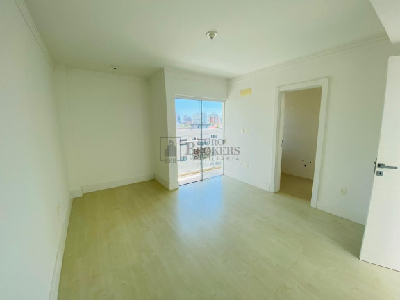 Imagem Casa com 3 Quartos à Venda, 180 m² em Praia Dos Amores - Balneário Camboriú