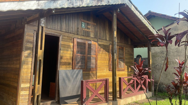 Casa com 2 Quartos à Venda, 250 m² em Tupy - Itanhaém