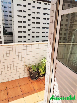 Imagem Apartamento com 2 Quartos à Venda, 62 m² em Gonzaga - Santos