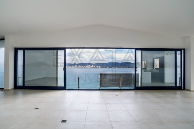 Imagem Imóvel com 3 Quartos à Venda, 181 m² em João Batista Julião - Guarujá Imagem Imóvel com 3 Quartos à Venda, 181 m² em João Batista Julião - Guarujá