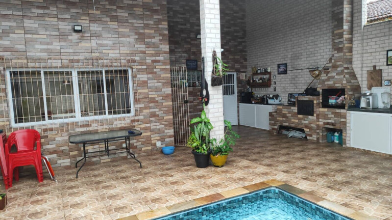 Imagem Casa com 2 Quartos à Venda, 260 m² em Mirim - Praia Grande