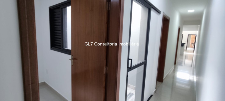 Imagem Casa com 3 Quartos à Venda, 128 m² em Jardim Residencial Veneza - Indaiatuba Imagem Casa com 3 Quartos à Venda, 128 m² em Jardim Residencial Veneza - Indaiatuba