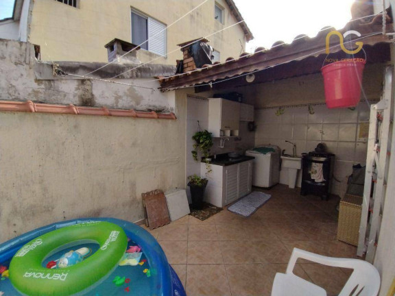 Imagem Sobrado com 3 Quartos à Venda, 131 m² em Boqueirão - Praia Grande