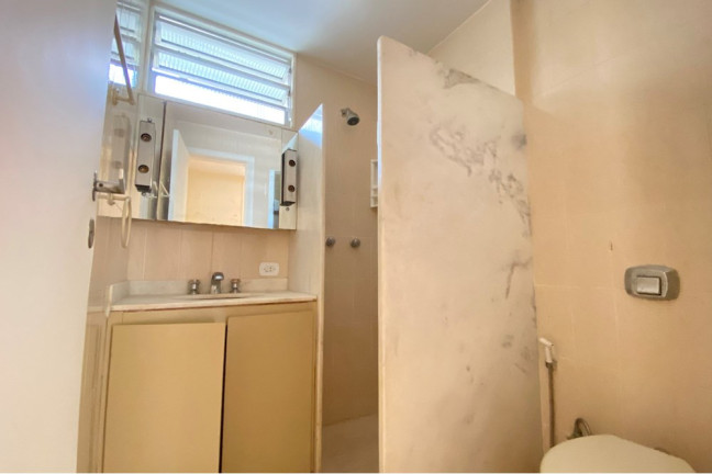Imagem Apartamento com 3 Quartos à Venda, 136 m² em Copacabana - Rio De Janeiro