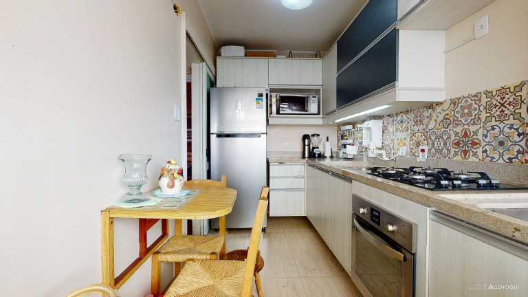 Imagem Apartamento com 2 Quartos à Venda, 80 m² em Menino Deus - Porto Alegre Imagem Apartamento com 2 Quartos à Venda, 80 m² em Menino Deus - Porto Alegre
