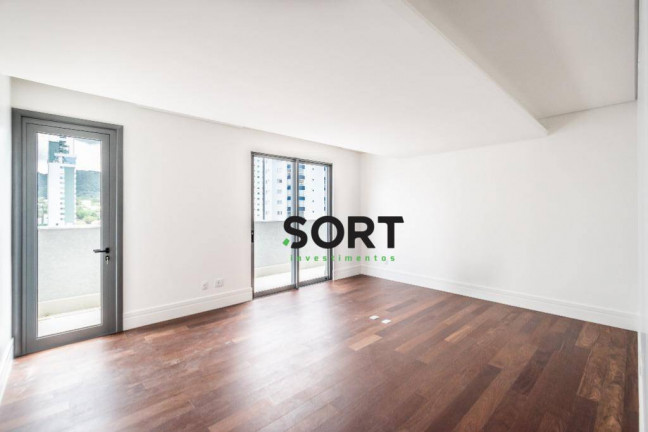 Imagem Apartamento com 4 Quartos à Venda, 243 m² em Barra Norte - Balneário Camboriú