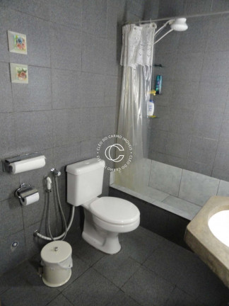 Imagem Casa com 4 Quartos à Venda, 231 m² em Centro - Santa Maria