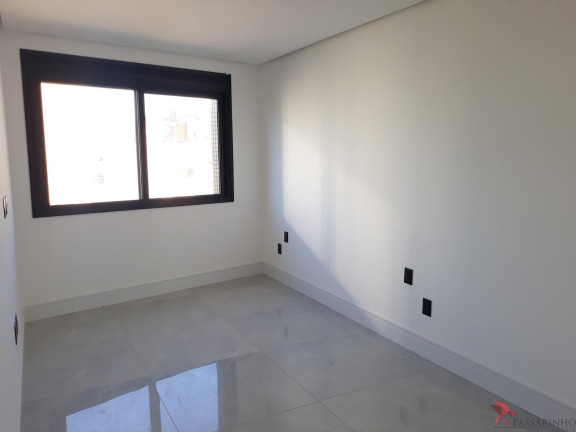 Imagem Apartamento com 3 Quartos à Venda, 90 m² em Praia Grande - Torres Imagem Apartamento com 3 Quartos à Venda, 90 m² em Praia Grande - Torres