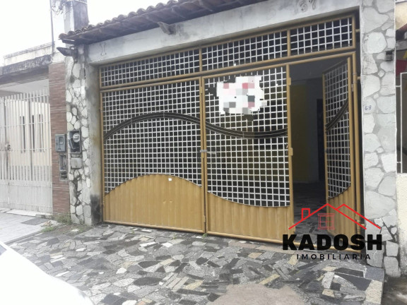Casa com 3 Quartos à Venda, 175 m² em Serraria Brasil - Feira De Santana