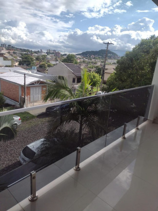 Imagem Casa com 3 Quartos à Venda, 500 m² em Guarujá - Parobé Imagem Casa com 3 Quartos à Venda, 500 m² em Guarujá - Parobé