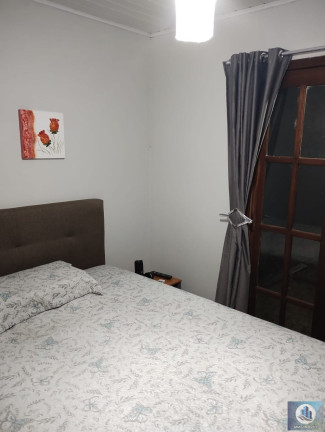 Imagem Casa com 2 Quartos à Venda, 86 m² em Três Vendas - Pelotas Imagem Casa com 2 Quartos à Venda, 86 m² em Três Vendas - Pelotas