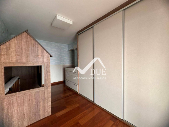 Imagem Apartamento com 3 Quartos à Venda, 191 m² em Embaré - Santos