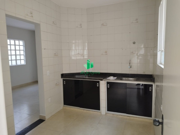 Imagem Casa com 3 Quartos para Alugar, 1 m² em Morrinhos - Montes Claros