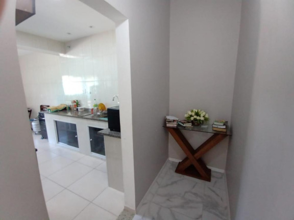Imagem Imóvel com 2 Quartos para Alugar, 25 m² em Campo Grande - Rio De Janeiro