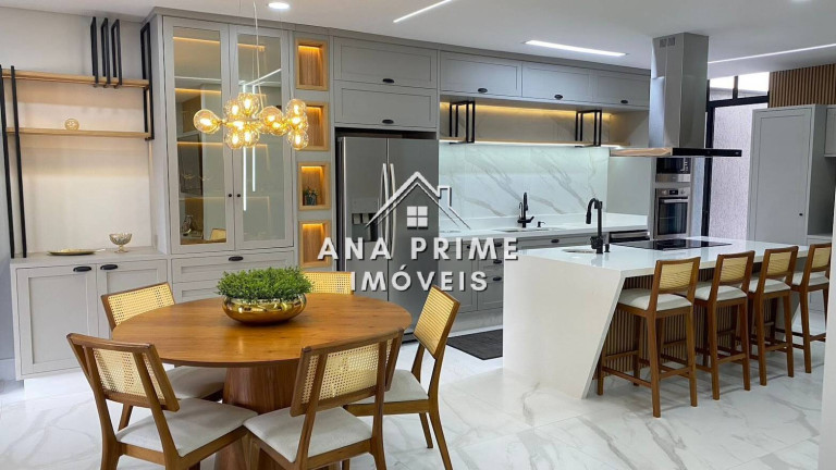 Imagem Casa com 3 Quartos à Venda, 210 m² em Jardim Oriente - São José Dos Campos