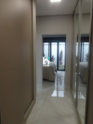 Imagem Casa com 3 Quartos à Venda, 181 m² Imagem Casa com 3 Quartos à Venda, 181 m²