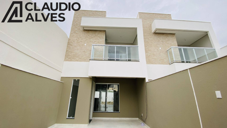 Imagem Casa com 3 Quartos à Venda, 111 m² em Mangabeira - Feira De Santana