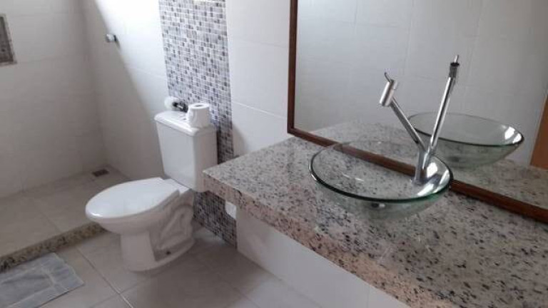 Imagem Casa de Condomínio com 5 Quartos à Venda, 215 m² em Peró - Cabo Frio Imagem Casa de Condomínio com 5 Quartos à Venda, 215 m² em Peró - Cabo Frio