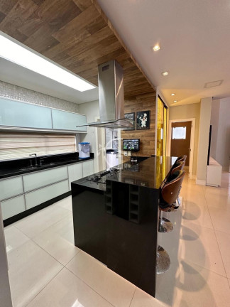 Imagem Casa com 3 Quartos à Venda,  em América - Joinville
