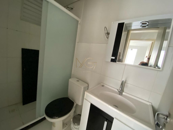 Imagem Apartamento com 2 Quartos à Venda, 50 m² em Pinheirinho - Curitiba