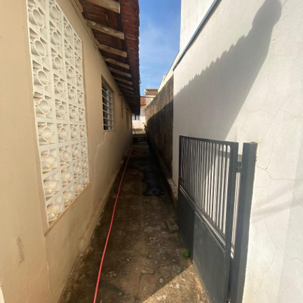 Imagem Casa com 3 Quartos à Venda, 110 m² em Junqueira - Lins