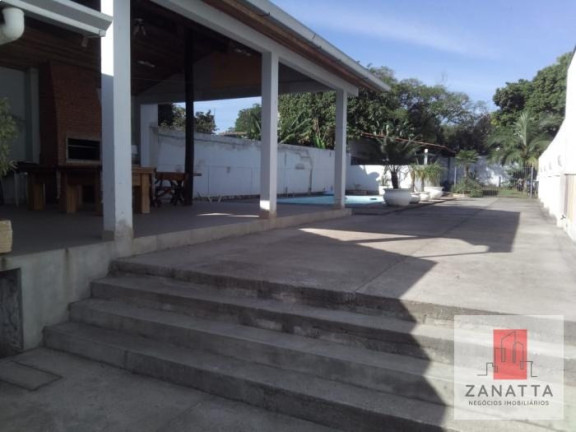 Imagem Casa com 3 Quartos à Venda, 250 m² em Centro - Esteio