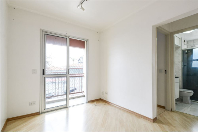 Imagem Imóvel com 2 Quartos à Venda, em Vila Santa Catarina - São Paulo Imagem Imóvel com 2 Quartos à Venda, em Vila Santa Catarina - São Paulo