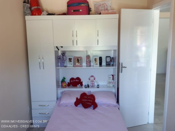 Imagem Casa com 3 Quartos à Venda, 360 m² em Saracuruna - Duque De Caxias