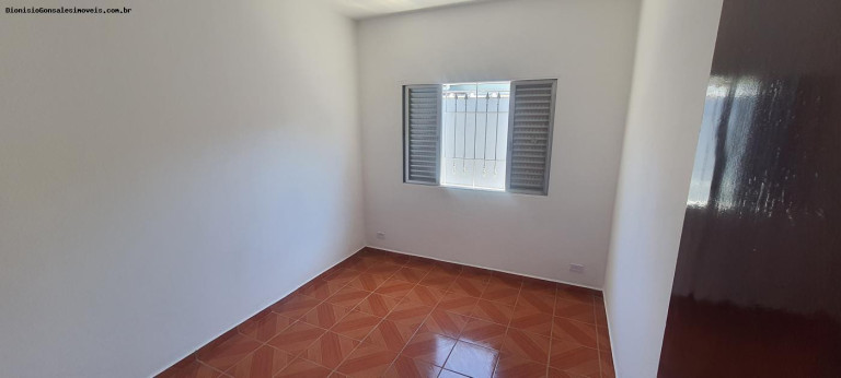 Imagem Casa com 3 Quartos à Venda, 127 m² em Centro - Peruíbe Imagem Casa com 3 Quartos à Venda, 127 m² em Centro - Peruíbe