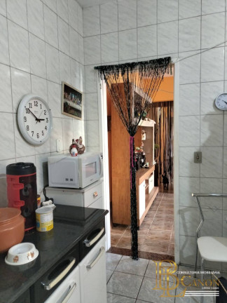 Casa com 2 Quartos à Venda,  em Jd. Tanise - Itanhaém
