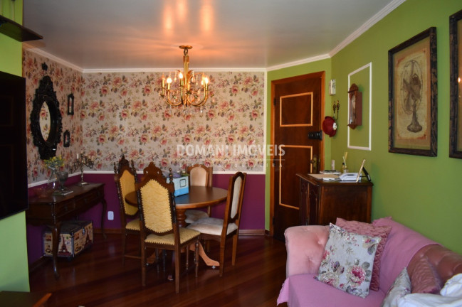 Imagem Imóvel com 2 Quartos à Venda, 52 m² em Região Do Alto Da Boa Vista - Campos Do Jordão Imagem Imóvel com 2 Quartos à Venda, 52 m² em Região Do Alto Da Boa Vista - Campos Do Jordão