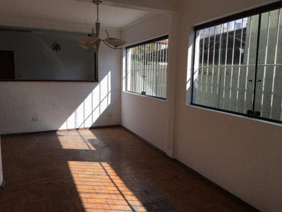 Imagem Sobrado com 4 Quartos à Venda, 320 m² em Cidade Edson - Suzano Imagem Sobrado com 4 Quartos à Venda, 320 m² em Cidade Edson - Suzano
