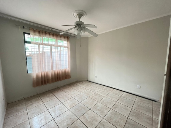 Casa com 3 Quartos à Venda, 120 m² em Passo Da Areia - Porto Alegre