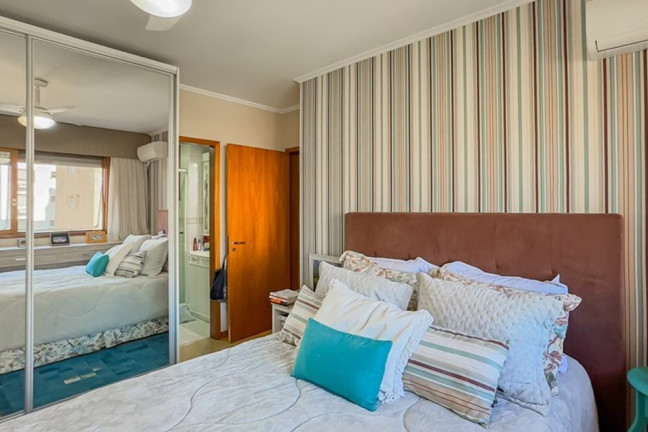 Imagem Apartamento com 3 Quartos à Venda, 123 m² em Jardim Lindóia - Porto Alegre Imagem Apartamento com 3 Quartos à Venda, 123 m² em Jardim Lindóia - Porto Alegre