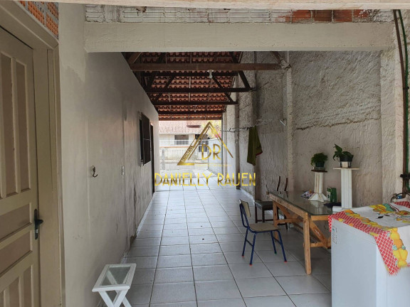 Imagem Casa com 3 Quartos à Venda,  em Joinville