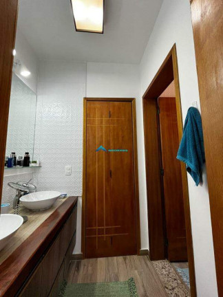 Imagem Casa com 3 Quartos à Venda, 295 m² em Medeiros - Jundiaí Imagem Casa com 3 Quartos à Venda, 295 m² em Medeiros - Jundiaí