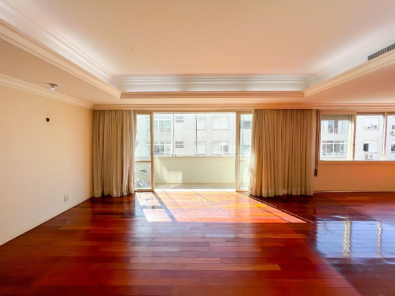 Imagem Apartamento com 3 Quartos à Venda, 283 m² em Moinhos De Vento - Porto Alegre