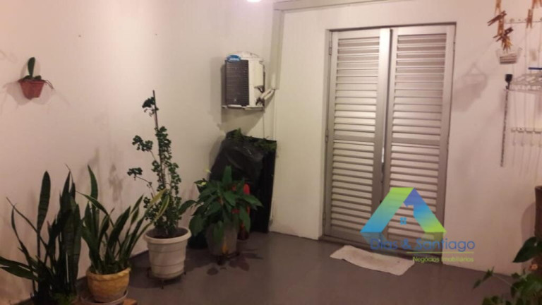Imagem Sobrado com 3 Quartos à Venda, 204 m² em Jardim Da Glória - São Paulo Imagem Sobrado com 3 Quartos à Venda, 204 m² em Jardim Da Glória - São Paulo