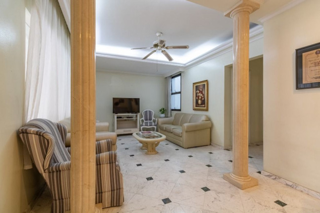 Imagem Casa com 8 Quartos para Alugar, 255 m² em Vila Nova Conceição - São Paulo Imagem Casa com 8 Quartos para Alugar, 255 m² em Vila Nova Conceição - São Paulo