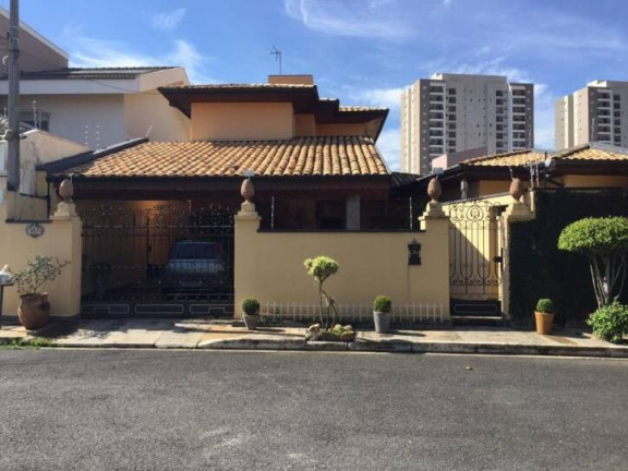 Imagem Casa com 4 Quartos à Venda, 280 m² em Vila Jaboticabeira - Taubaté Imagem Casa com 4 Quartos à Venda, 280 m² em Vila Jaboticabeira - Taubaté