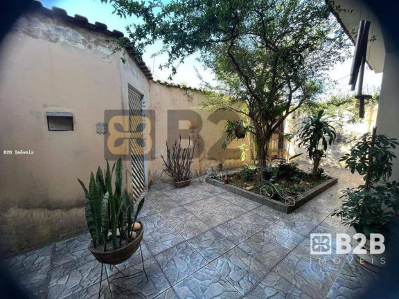 Imagem Casa com 3 Quartos à Venda, 180 m² em Jardim América - Bauru Imagem Casa com 3 Quartos à Venda, 180 m² em Jardim América - Bauru