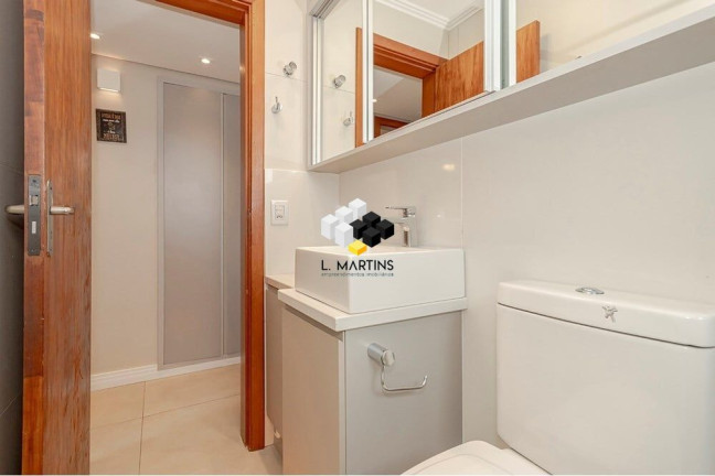 Imagem Cobertura com 3 Quartos à Venda, 180 m² em Santa Cecília - Porto Alegre Imagem Cobertura com 3 Quartos à Venda, 180 m² em Santa Cecília - Porto Alegre